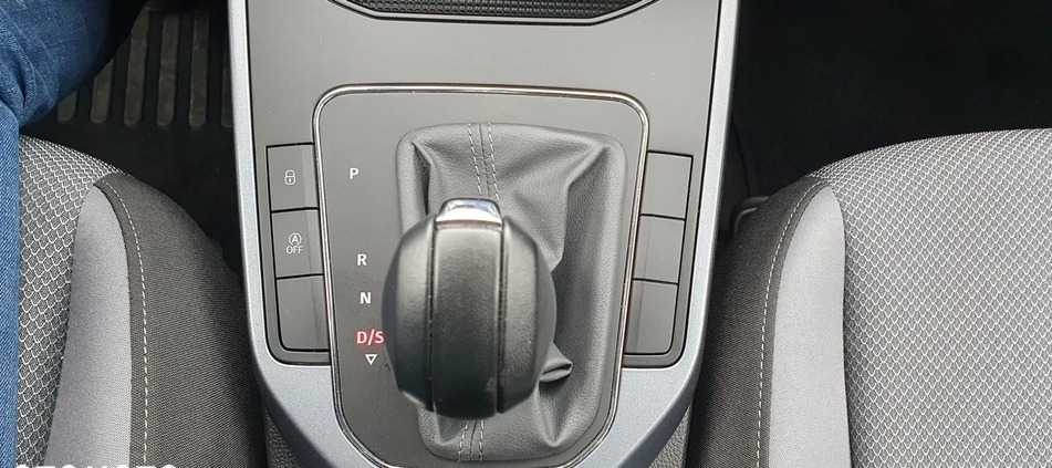 Seat Arona cena 63999 przebieg: 61000, rok produkcji 2018 z Rzepin małe 466